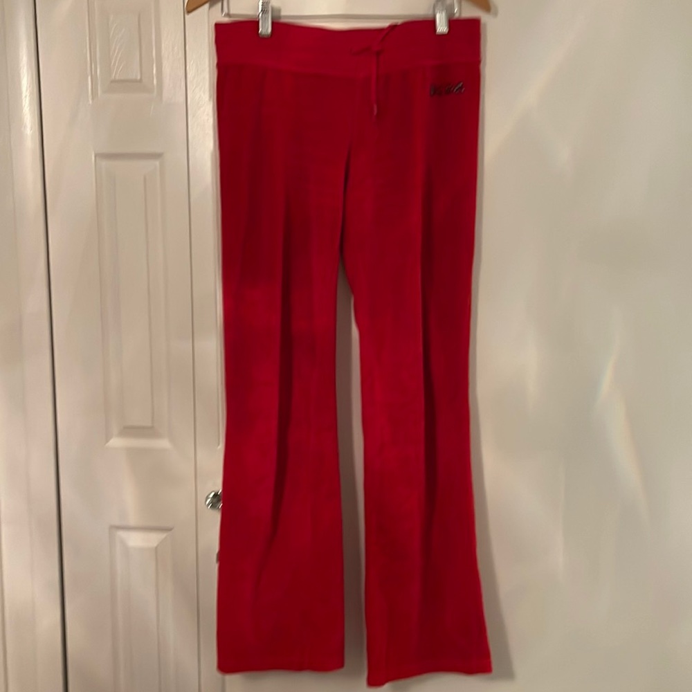 Women velour red pants